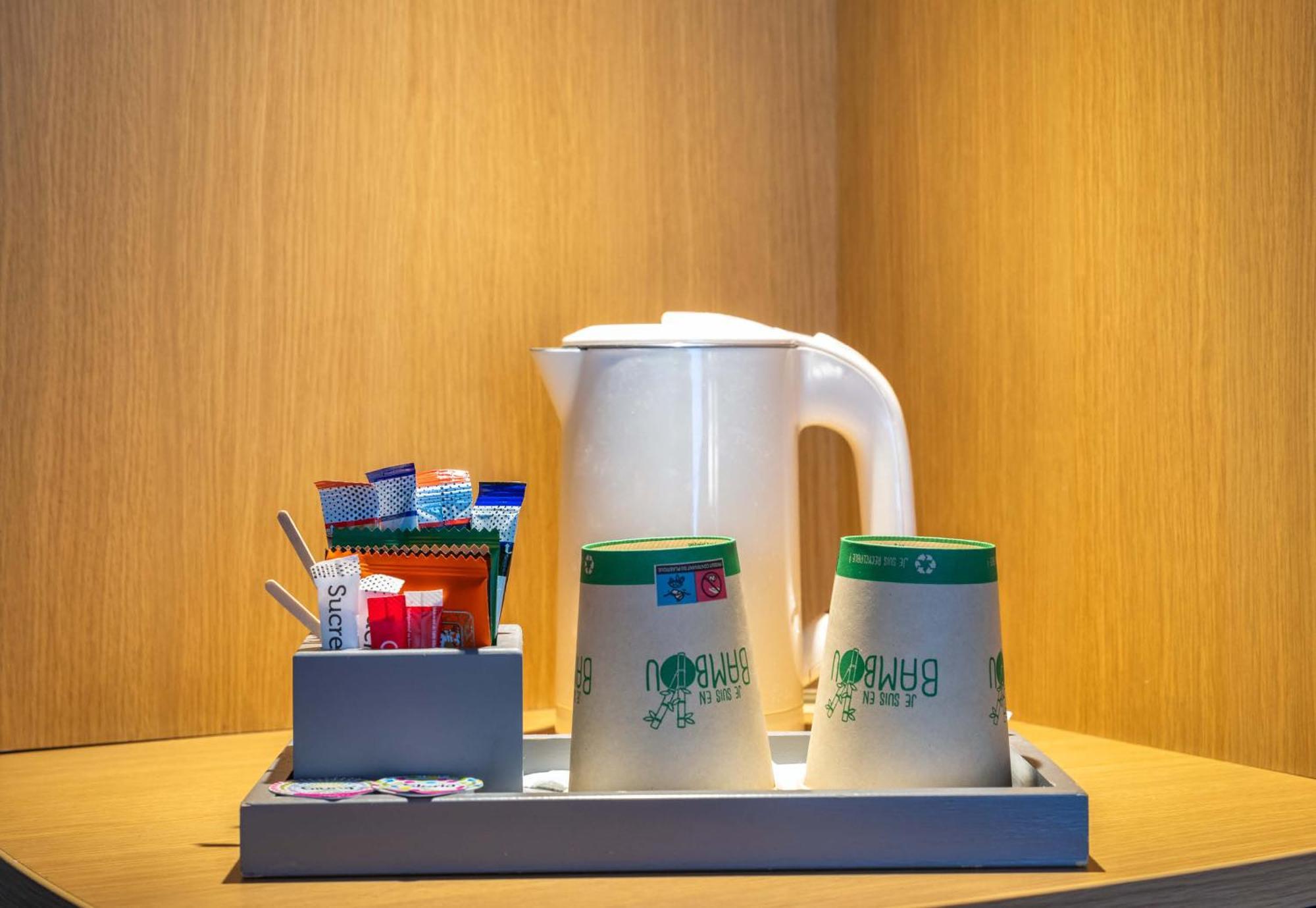B&B Hotel Lyon Nord 4 Etoiles 达迪利 客房 照片