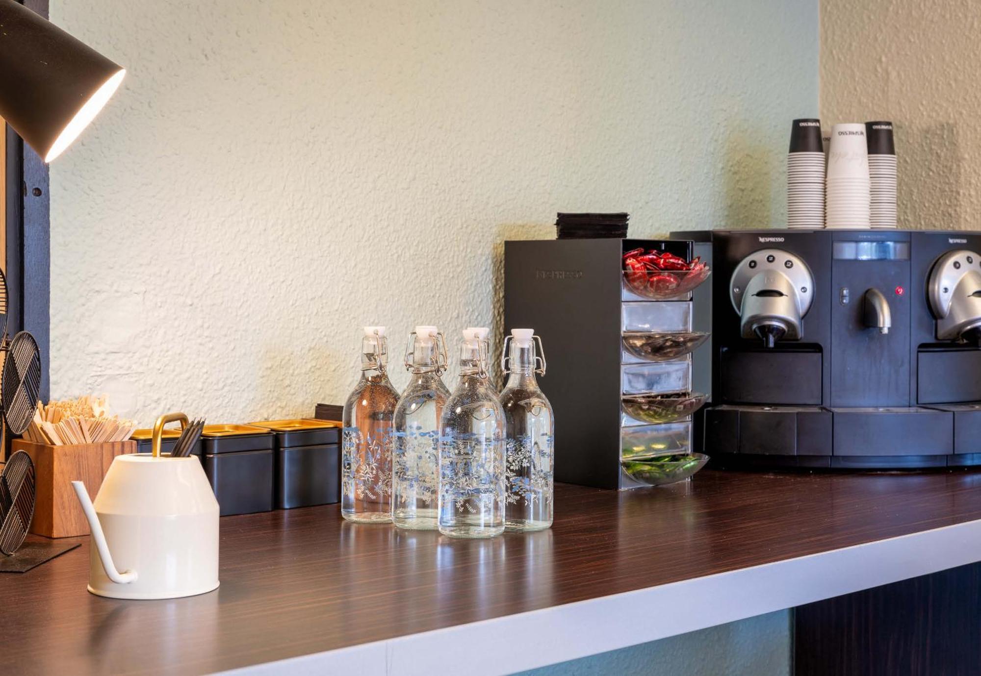 B&B Hotel Lyon Nord 4 Etoiles 达迪利 外观 照片